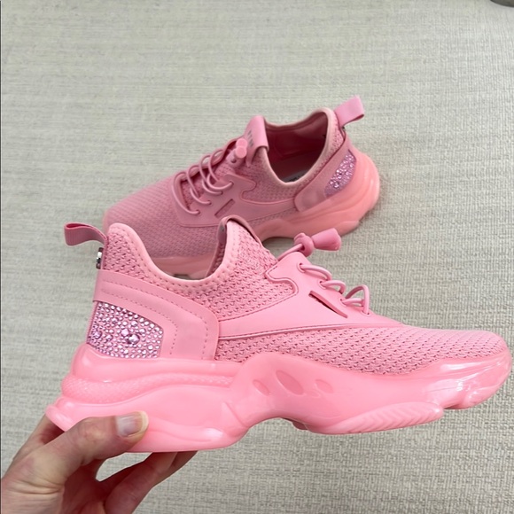 Steve Madden Pink Women's Sneakers - Picture 2 of 6